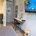 Hotel H33