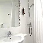 Hotel H33 2*