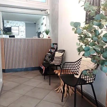 H33 Отель Ницца