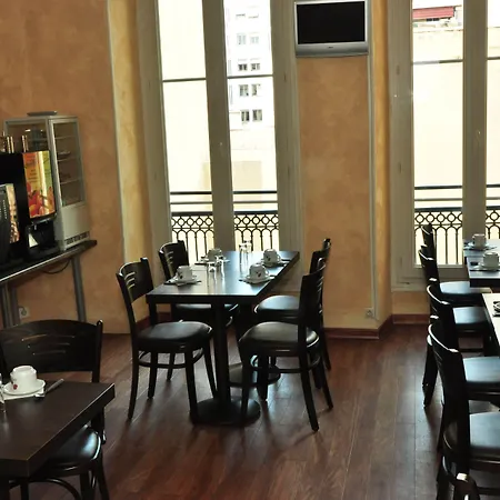 H33 Отель Ницца